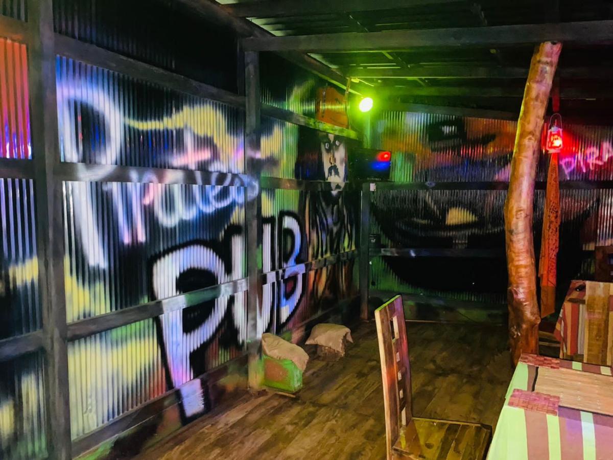 Hotel Hideaway Garage Dambulla Ngoại thất bức ảnh