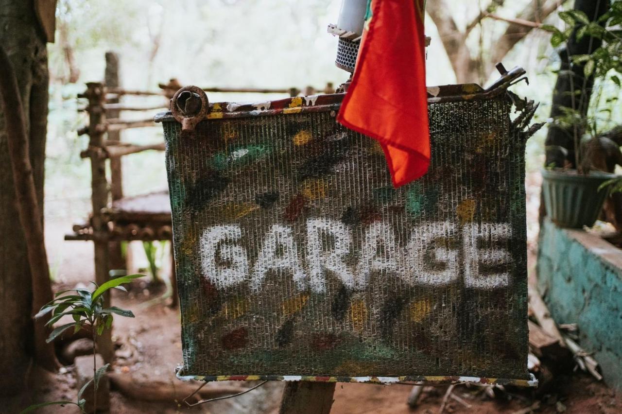 Hotel Hideaway Garage Dambulla Ngoại thất bức ảnh