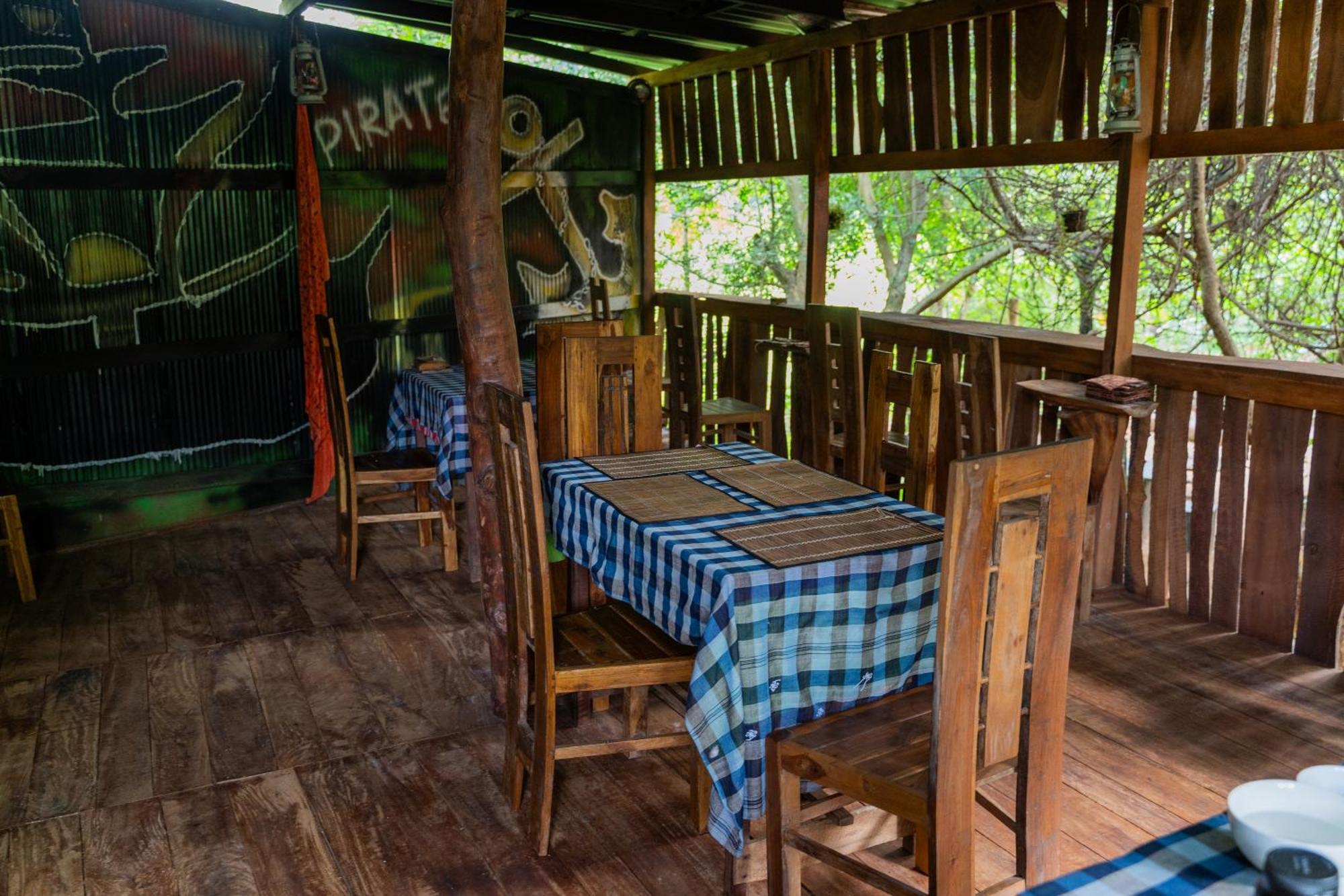 Hotel Hideaway Garage Dambulla Ngoại thất bức ảnh
