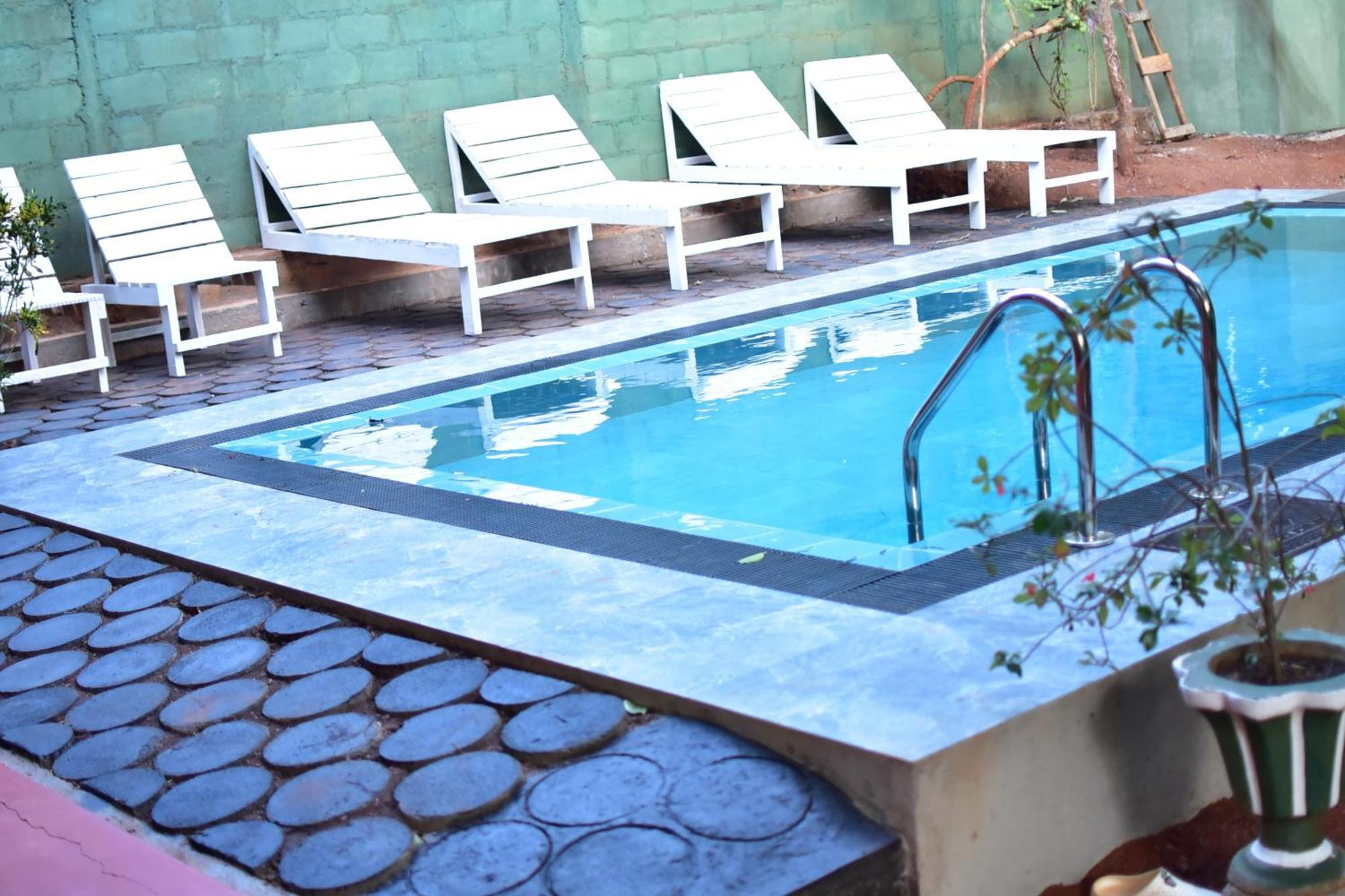 Hotel Hideaway Garage Dambulla Ngoại thất bức ảnh