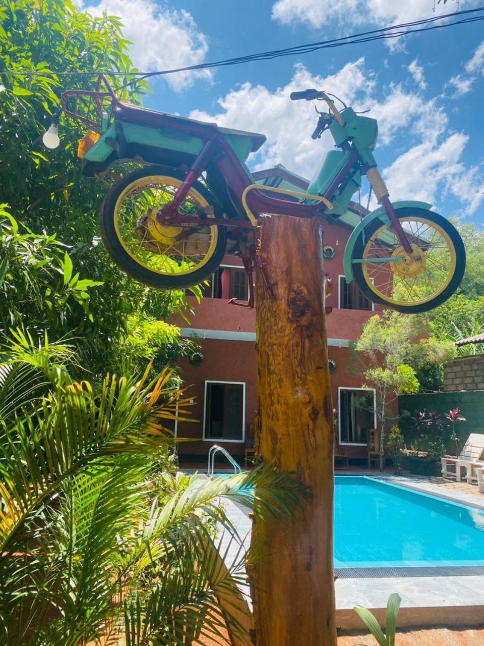 Hotel Hideaway Garage Dambulla Ngoại thất bức ảnh