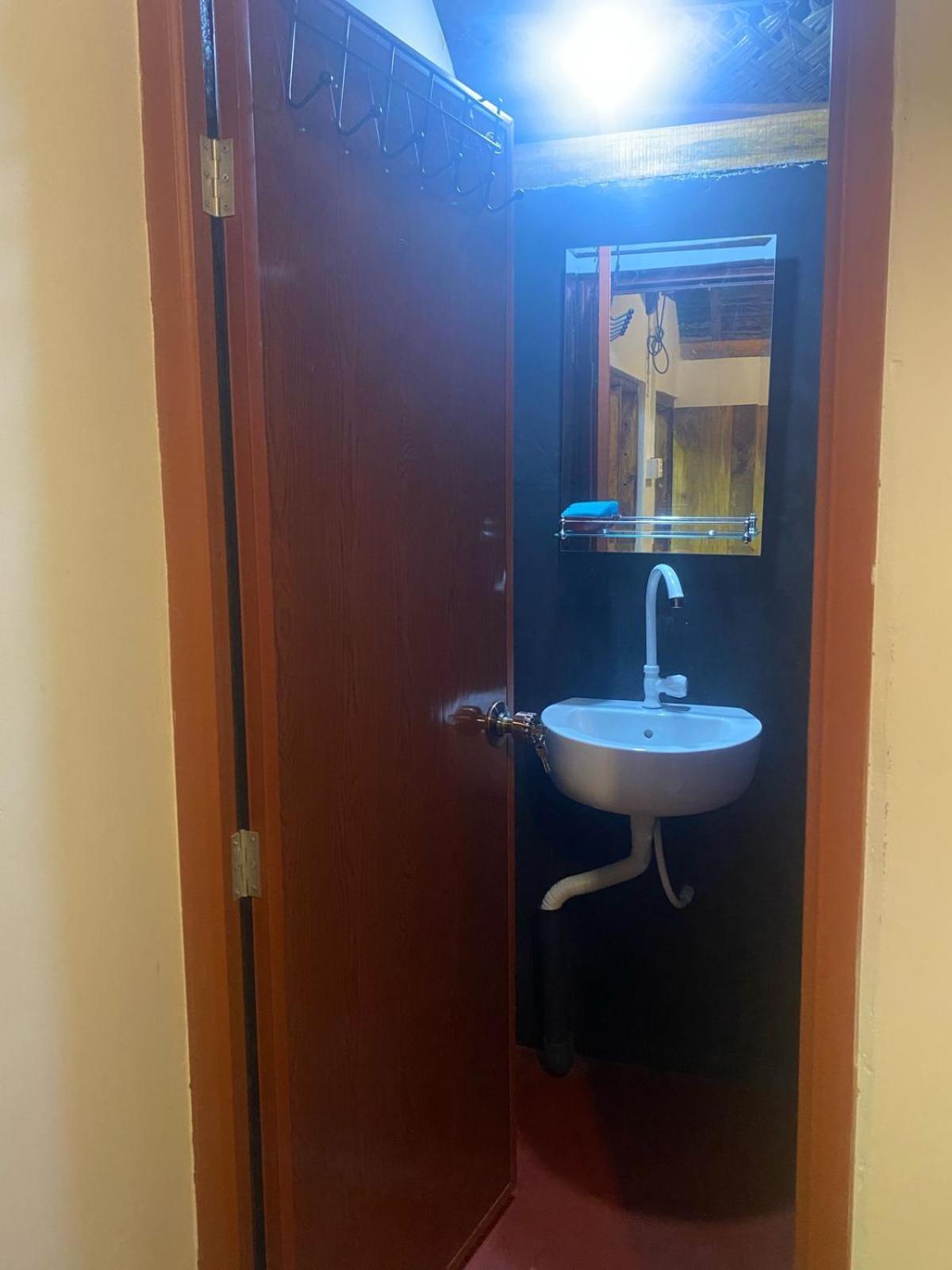 Hotel Hideaway Garage Dambulla Ngoại thất bức ảnh