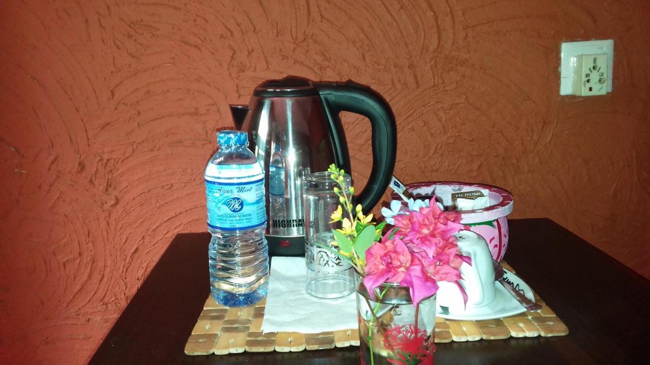 Hotel Hideaway Garage Dambulla Ngoại thất bức ảnh